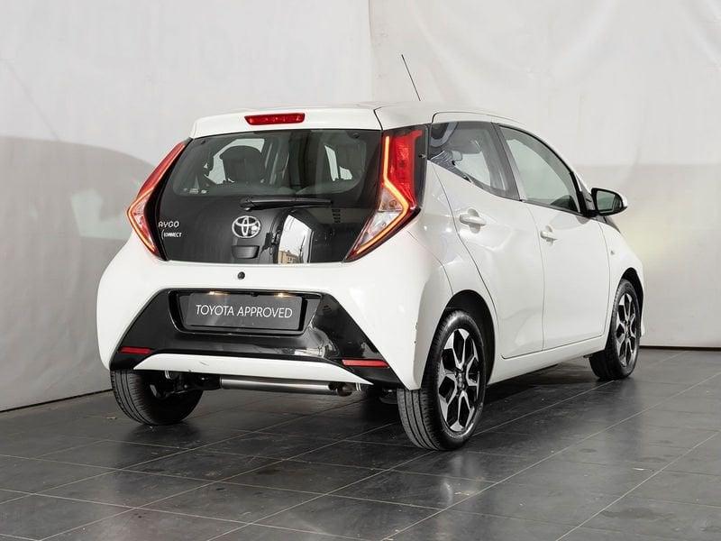 Toyota Aygo Connect 1.0 VVT-i 72 CV 5 porte x-play