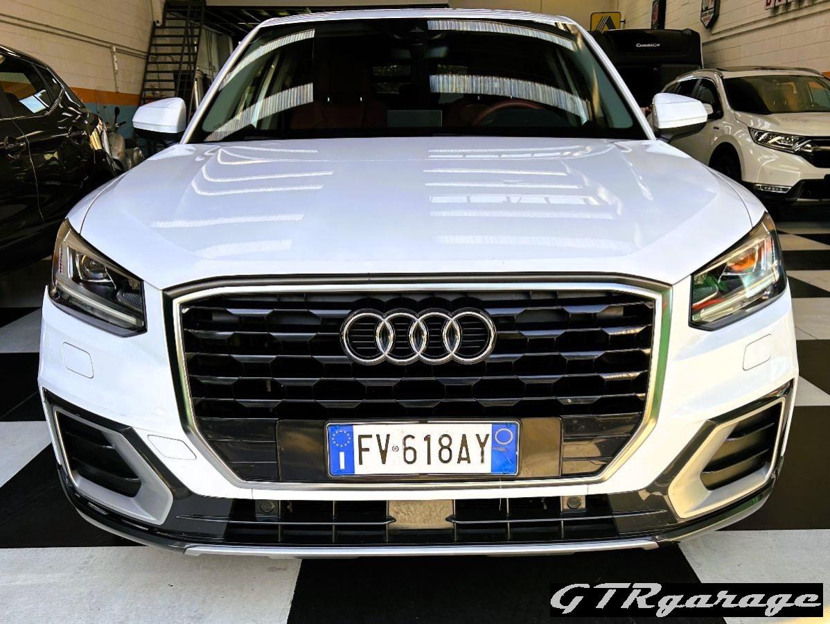AUDI - Q2 - 30 TFSI S tronic Admired