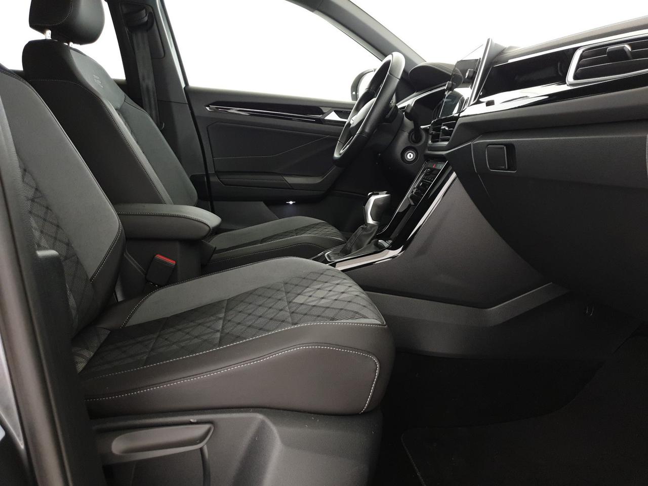 Volkswagen T-Roc 1.5 tsi r-line dsg