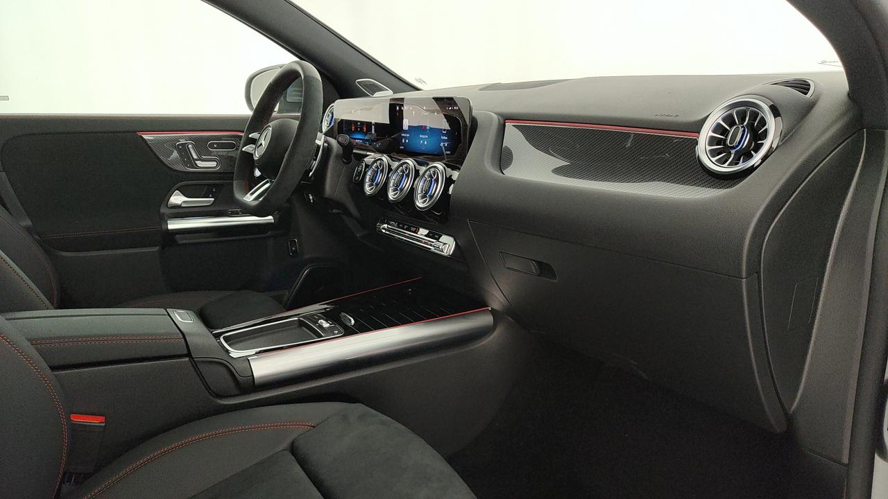 Mercedes-Benz Mercedes-AMG GLA 45 S 4MATIC