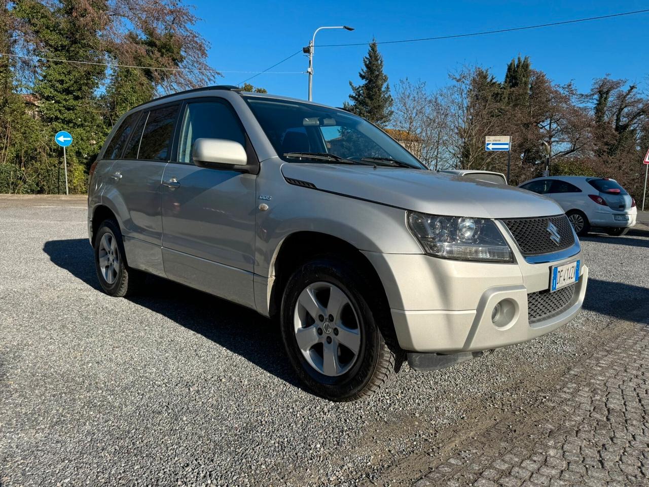 Suzuki Grand Vitara 1.9 DDiS 5 porte