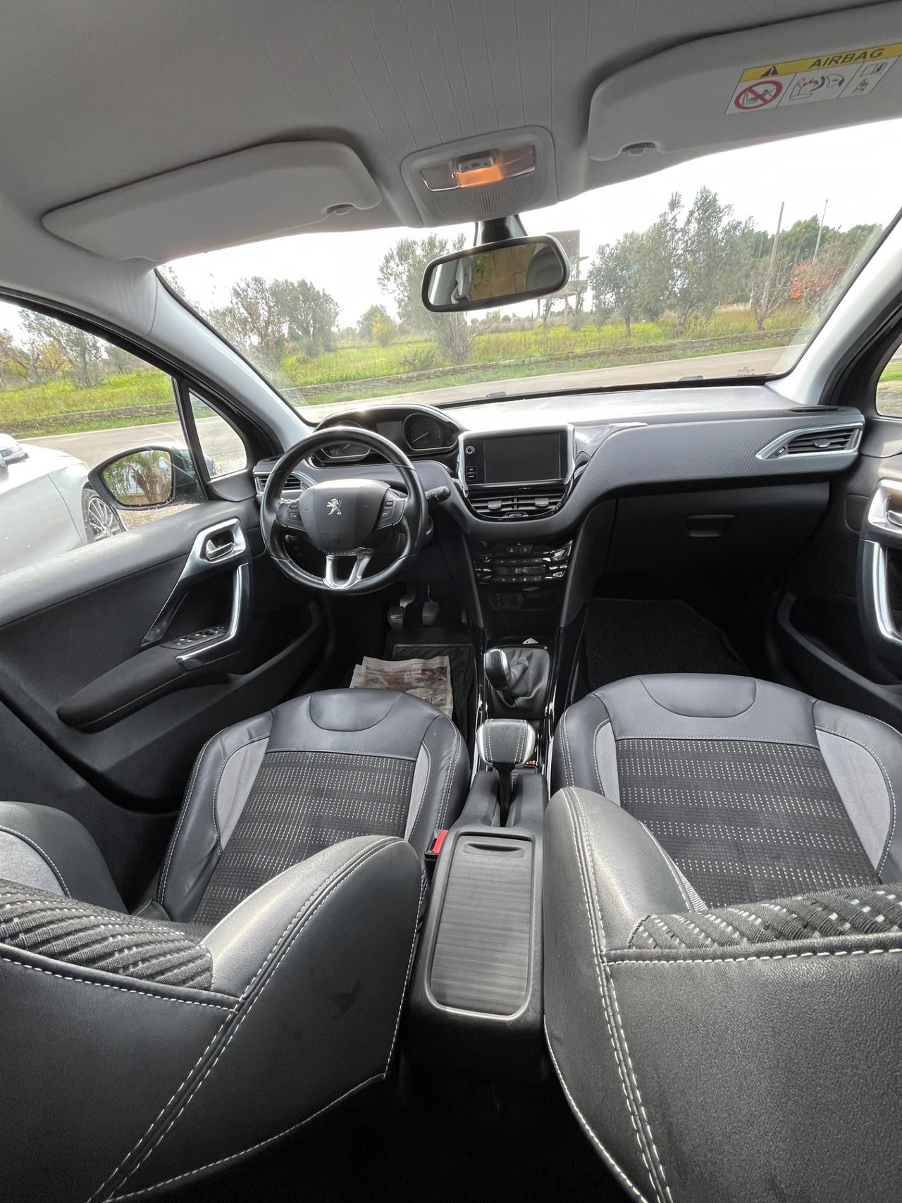 Peugeot 2008 BlueHDi 100 Active