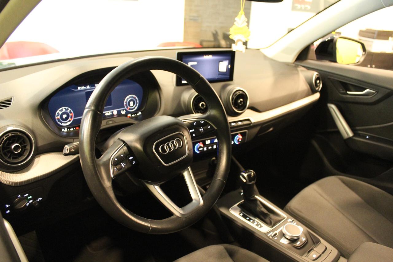 Audi Q2 35 TDI quattro S tronic Business