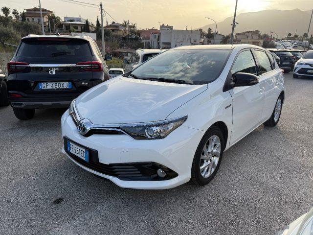 TOYOTA Auris 1.8 Hybrid Active