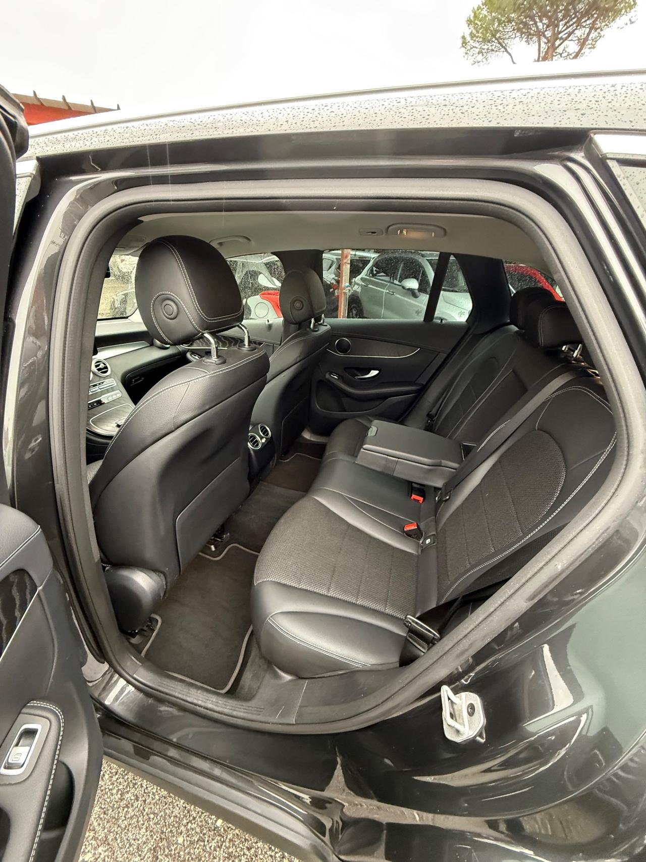 GLC 220 d 4Matic Sport-unipro-rate-iva esposta -