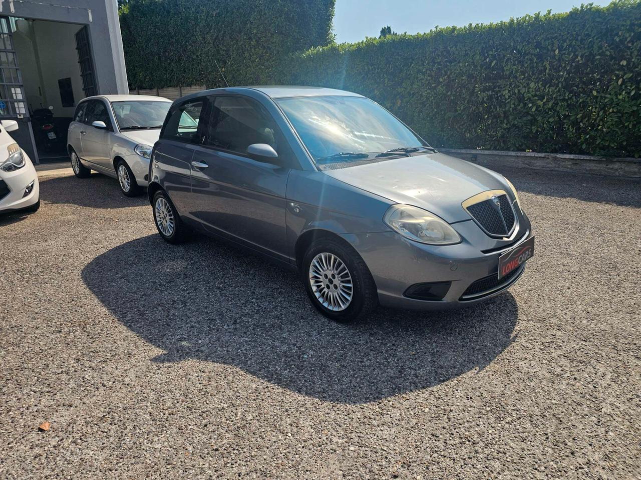 Lancia Ypsilon 1.2 Oro Bianco