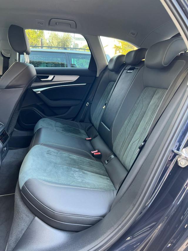 AUDI A6 allroad 45 TDI quattro Matrix ACC Black Pack 20"