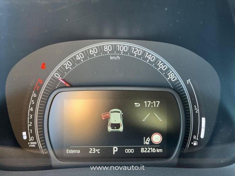 Toyota Aygo X 1.0B (72 CV) Limited Air S-CVT