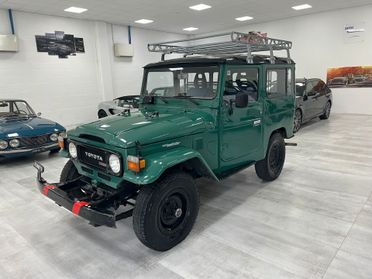 Toyota Land Cruiser BJ 40