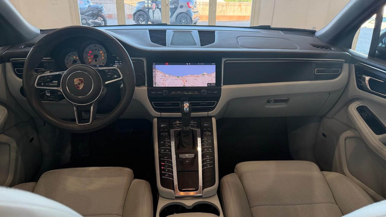 Porsche Macan T pdk 2.0