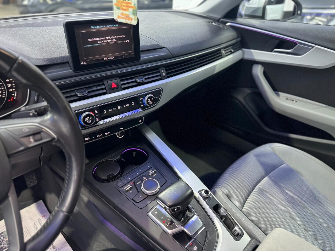 Audi A4 2.0 TDI 150 CV ultra Sport