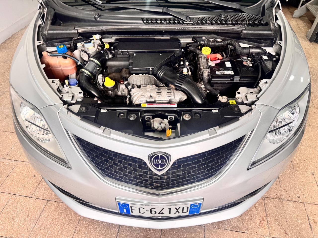 Lancia Ypsilon 1.3 Mjt 95 Cv 5P. Platinum - 2016