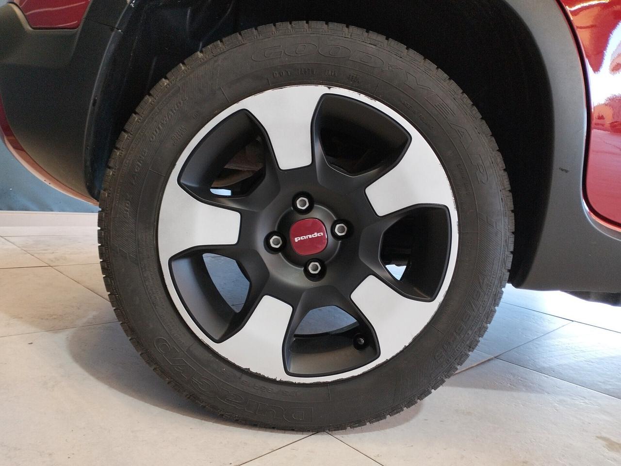 Fiat Panda 1.0 FireFly S&S Hybrid City Cross - NEOPATENTATI