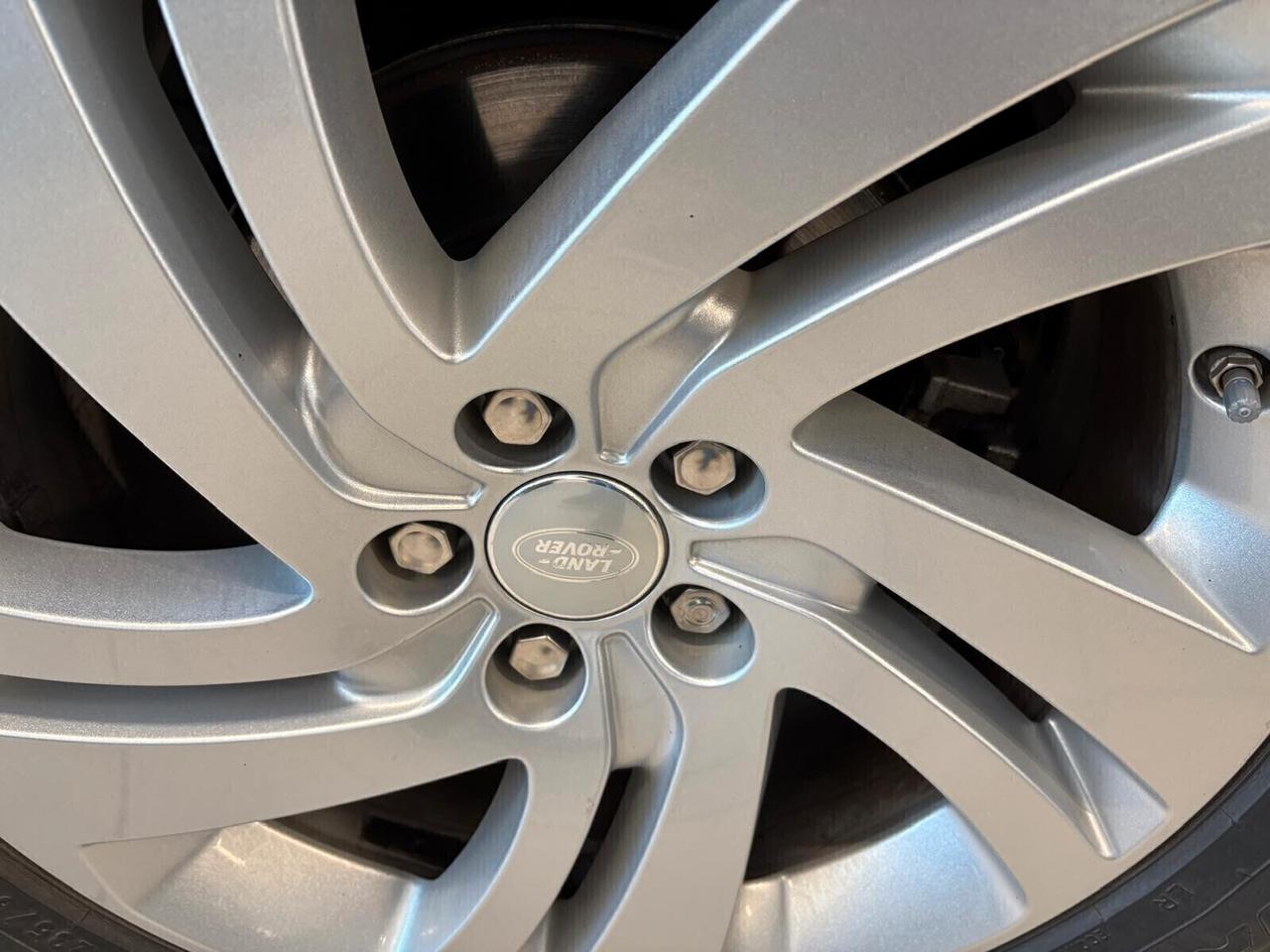 Land Rover Range Rover Evoque R-DYNAMIC S 2.0D I4 FWD 6mt UNICO PR.