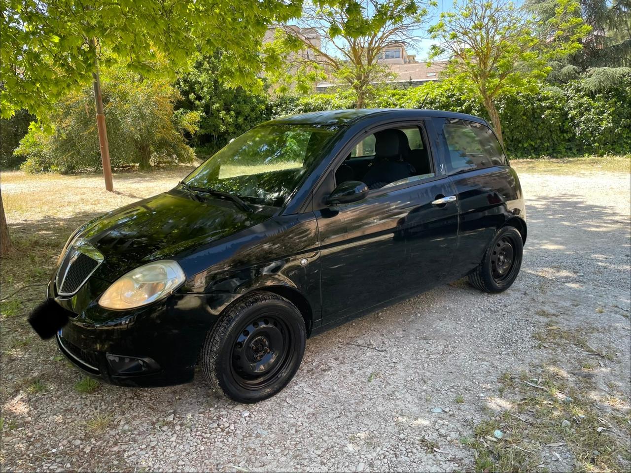 Lancia Ypsilon 1.3 MJT 75 CV Argento