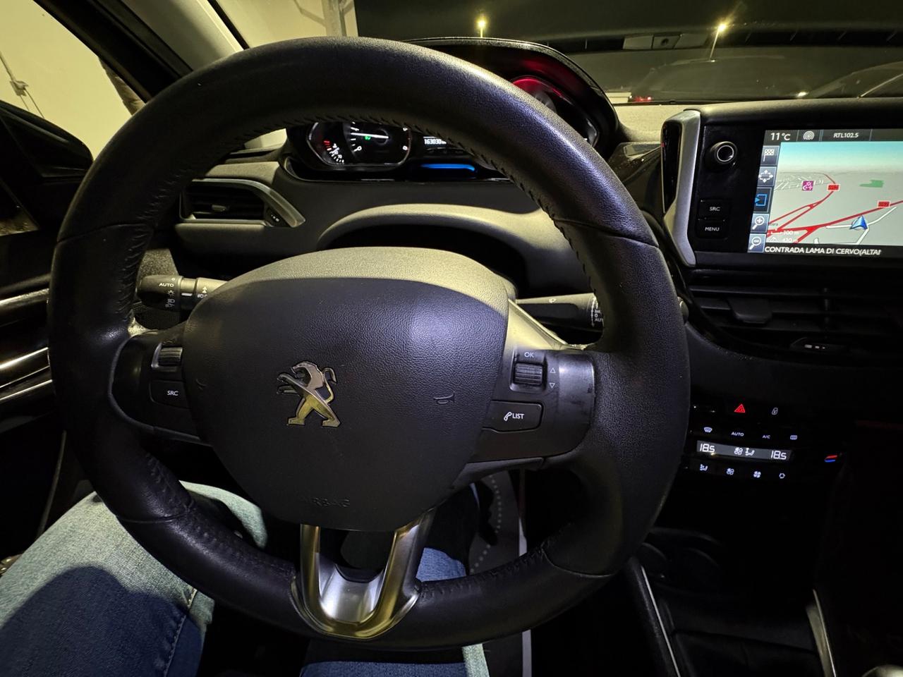 Peugeot 208 BlueHDi 120 S&S 5 porte Allure