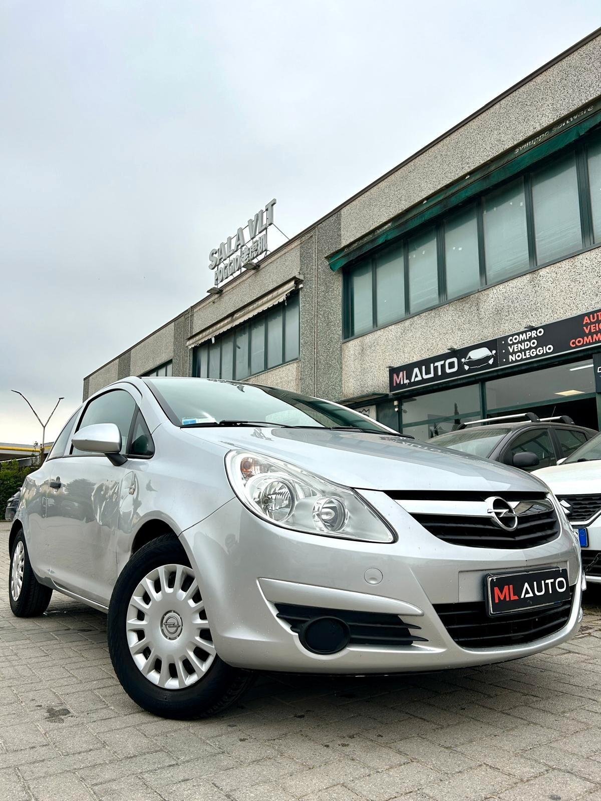 Opel Corsa 1.0 12V 3 porte Club - ok neopatentato