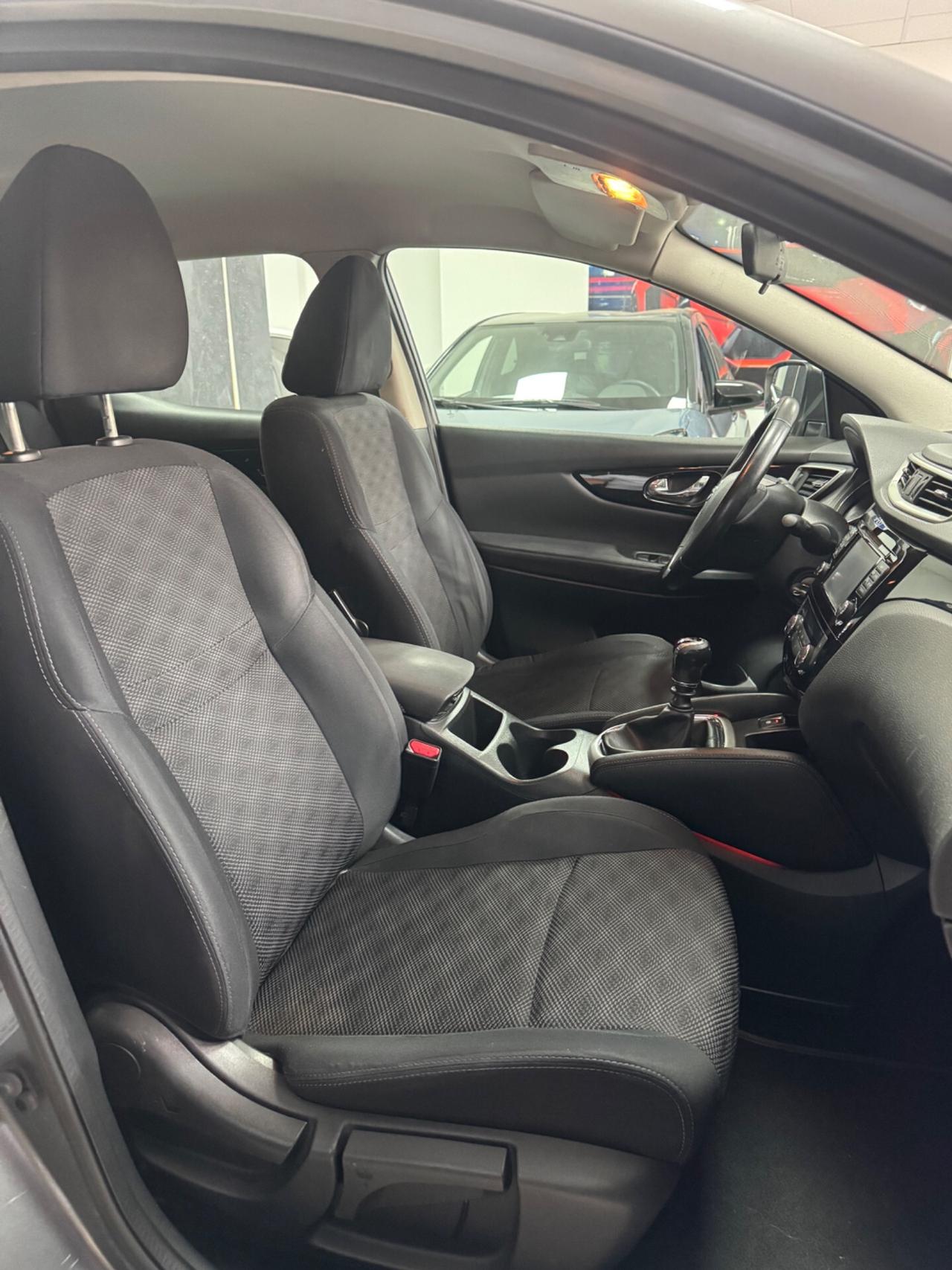 Nissan Qashqai 1.5 dCi Tekna