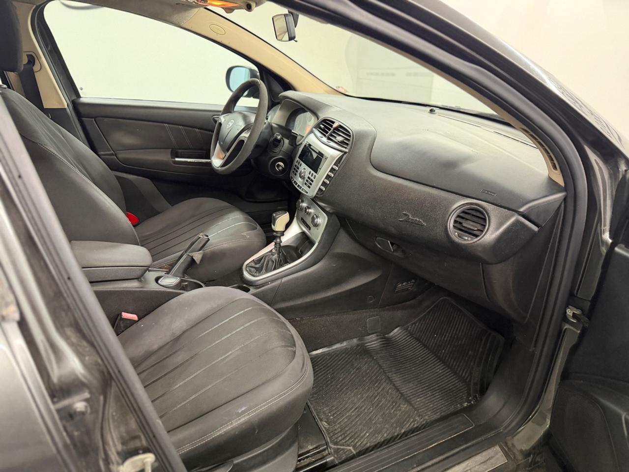LANCIA DELTA (anno 2009)
