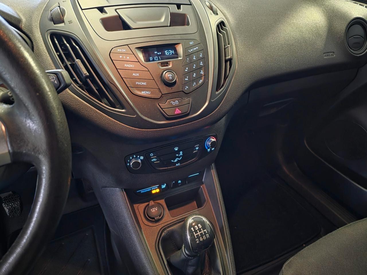 Ford Transit Courier furgone autocarro N1 2posti volume variabile