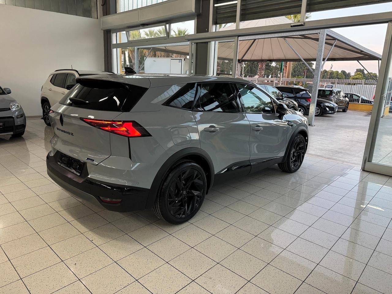 Symbioz Full Hybrid 145CV Esprit Alpine STRAFUL OPTIONAL