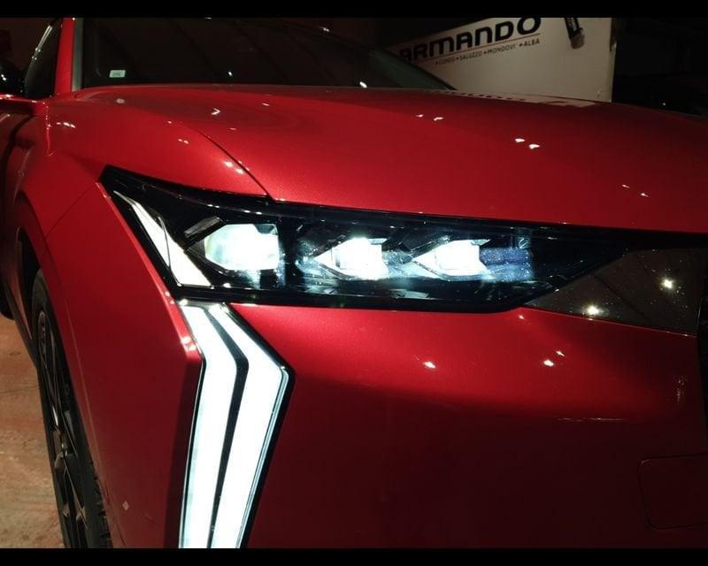 DS DS4 2ª serie BlueHDi 130 aut. Cross Trocadero