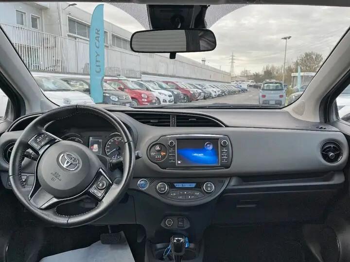 Toyota Yaris 1.5 Hybrid 5 porte Business