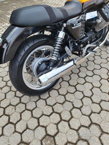 Moto Guzzi V 75 - 2015
