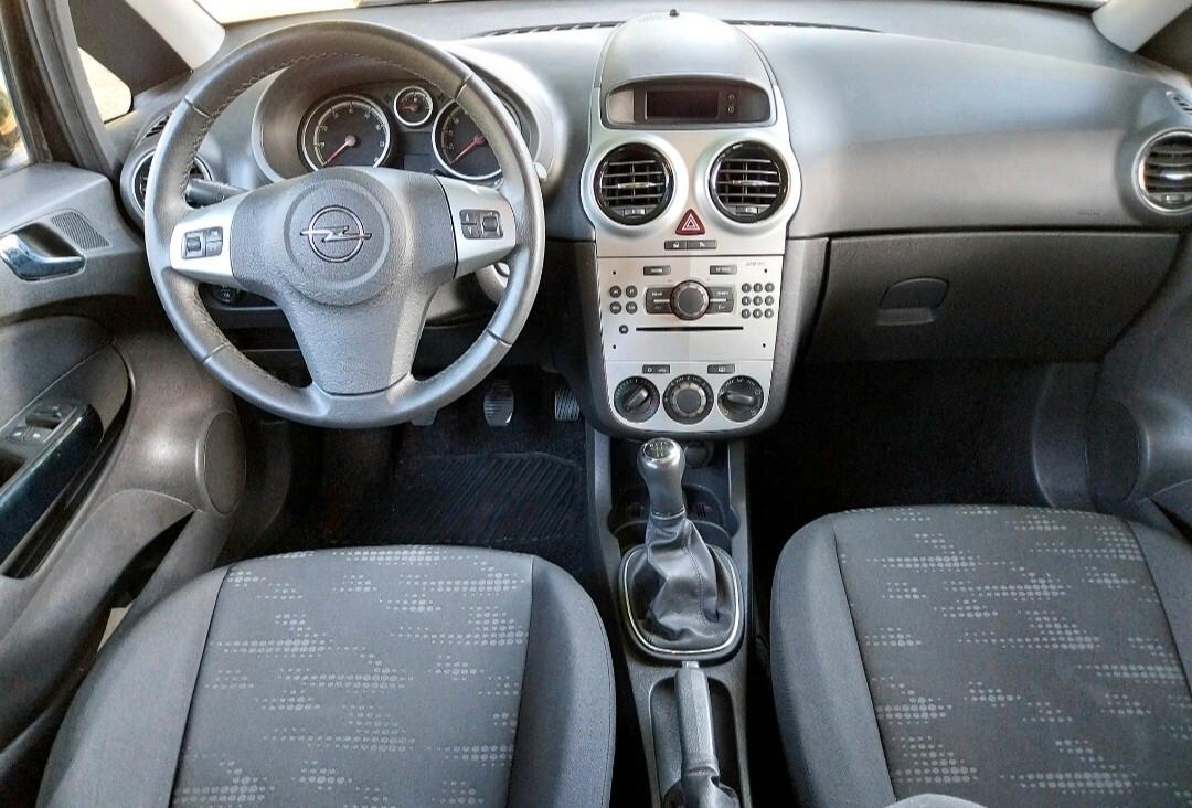 Opel Corsa 1.2 5 porte Edition