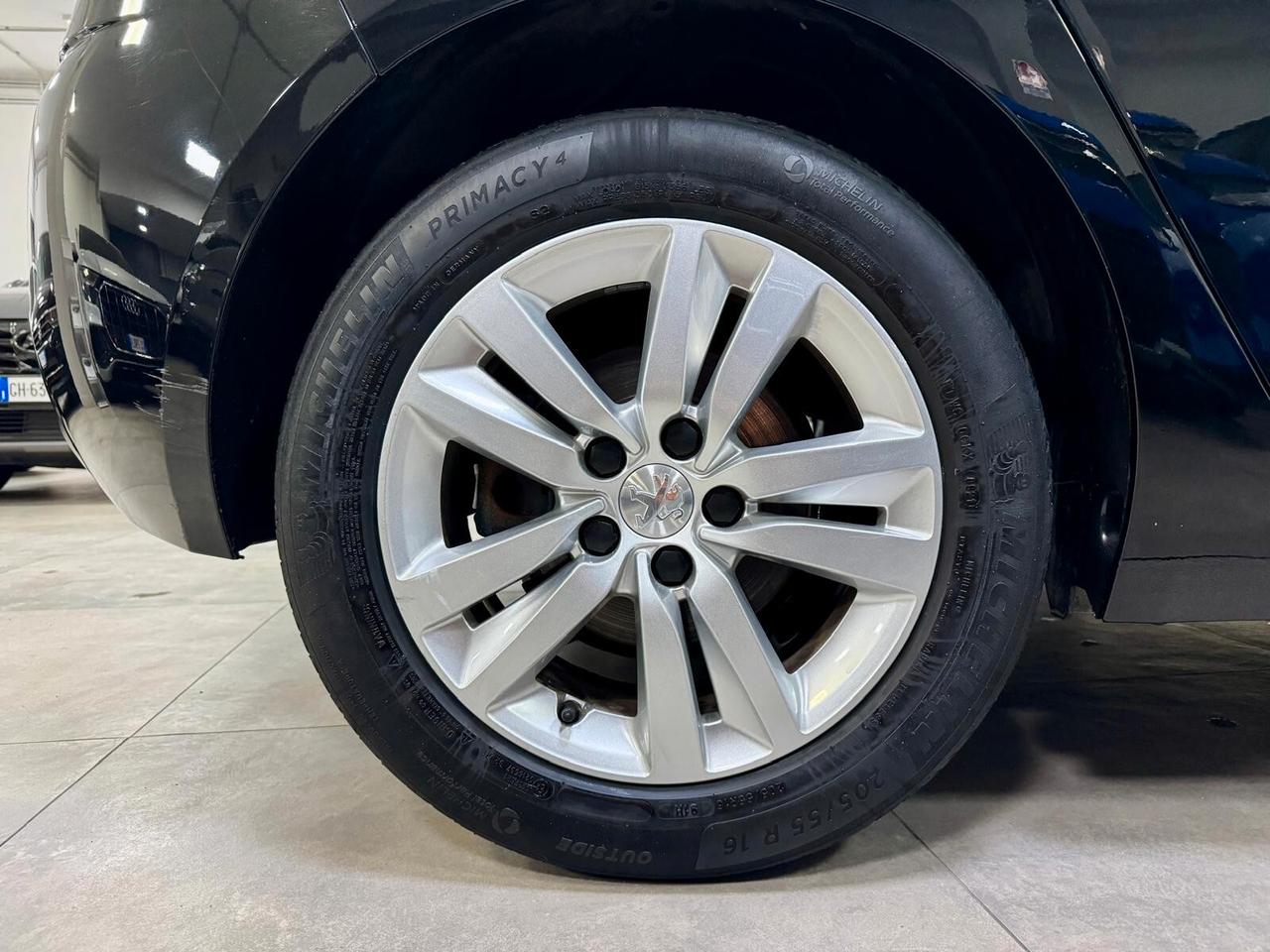 Peugeot 308 1.5 BlueHDi 130cv EAT8 Business 2021