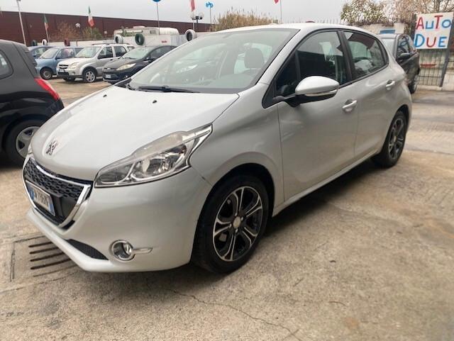 Peugeot 208 1.4 HDi 68 CV 5 porte Access