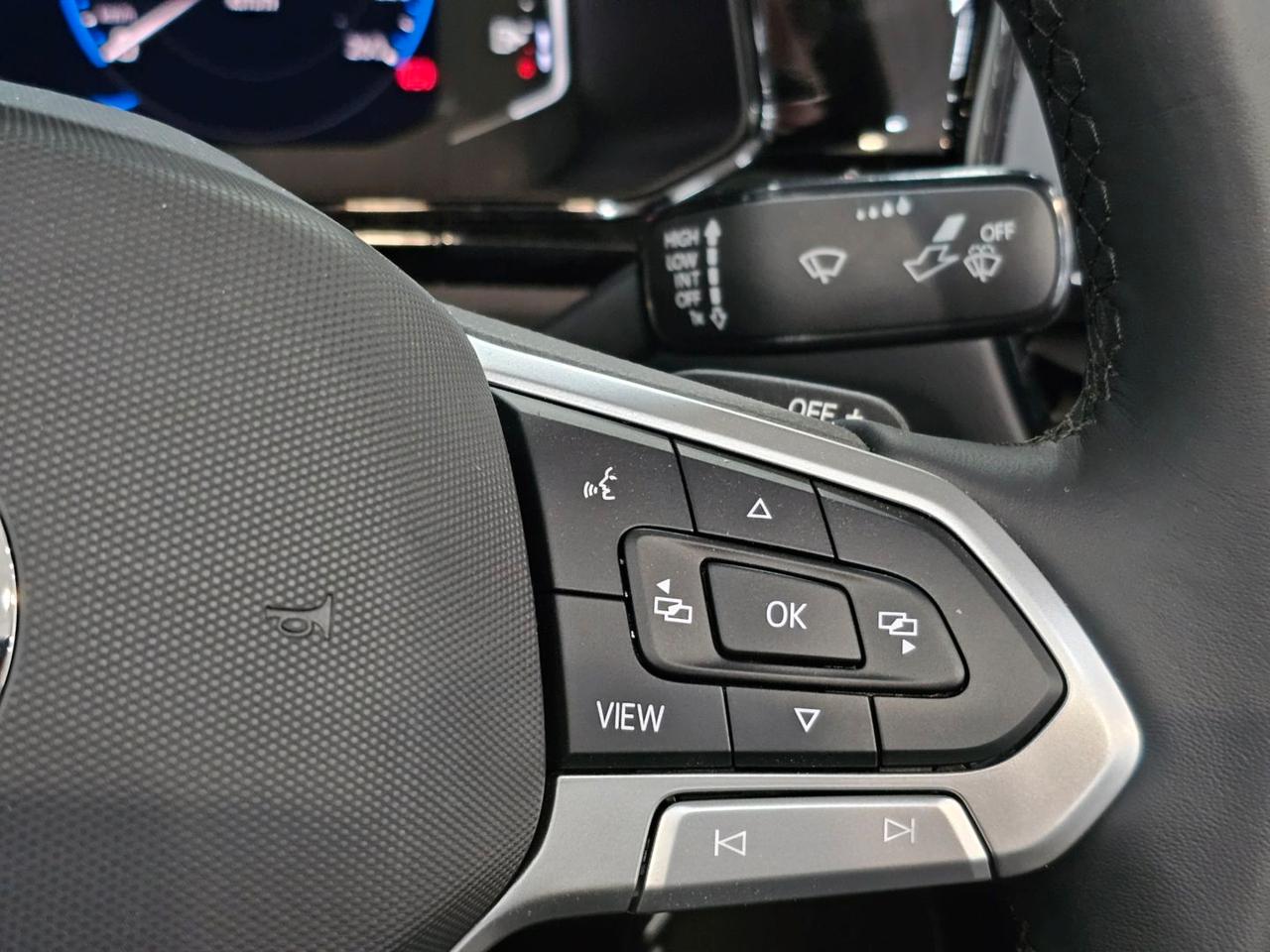 Volkswagen T-Roc Cabrio Style Camera C.18" Led PDC Navi Cruise