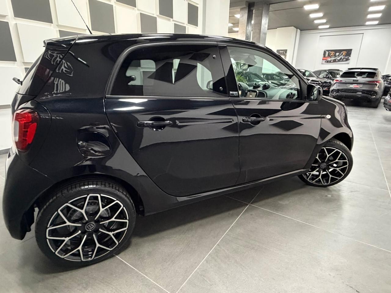 Smart ForFour 117 Cavalli 0.9 Turbo twinamic Brabus Style