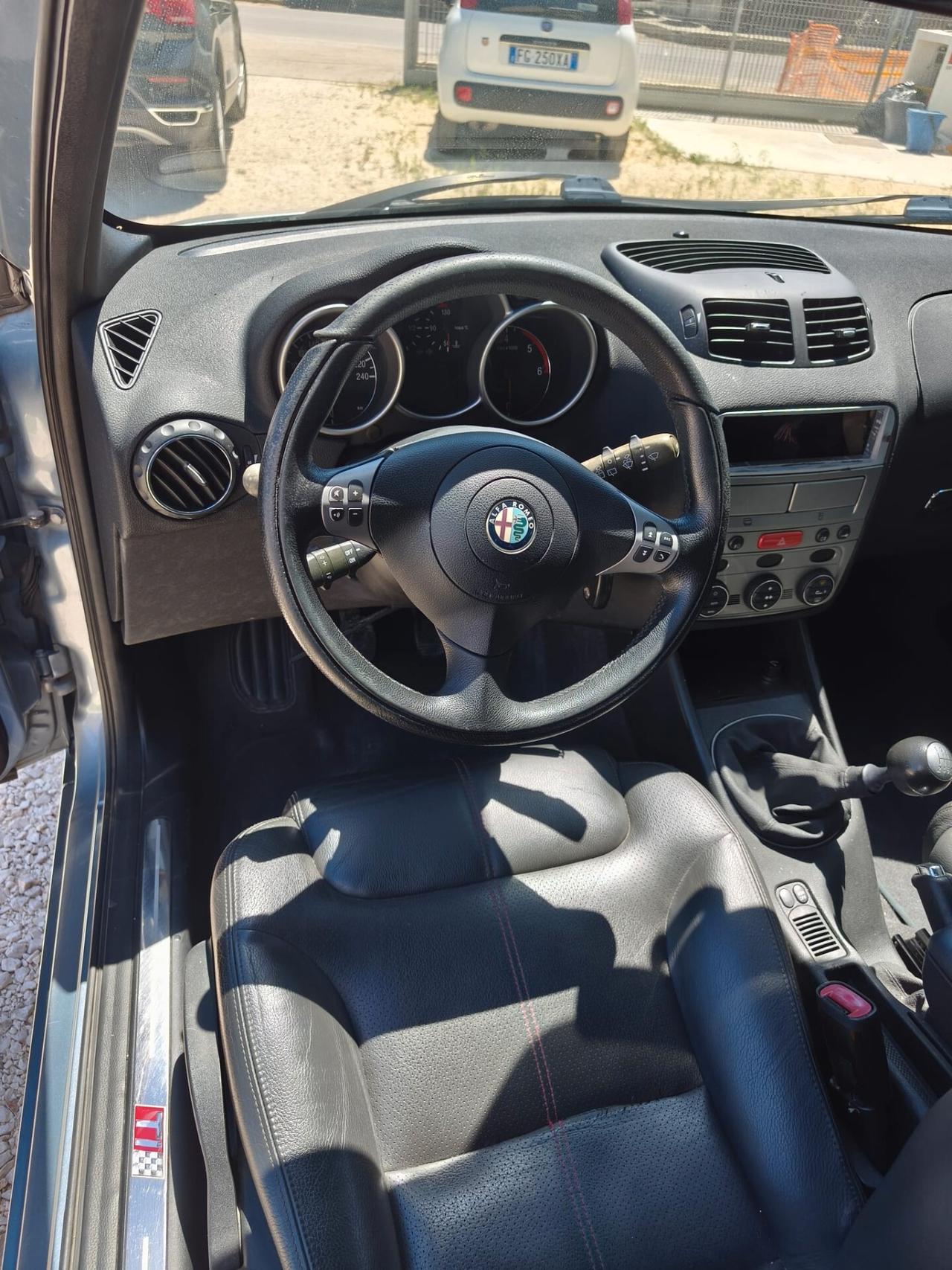 Alfa Romeo 147 1.9 JTD 16V cat 3 porte Progression