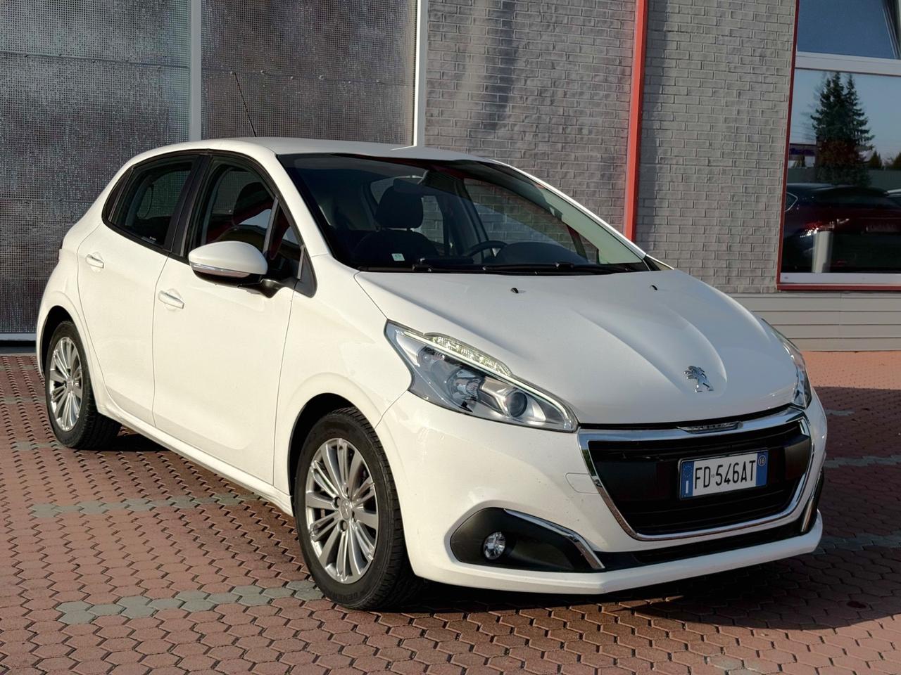 Peugeot 208 PureTech 82 5 porte Active
