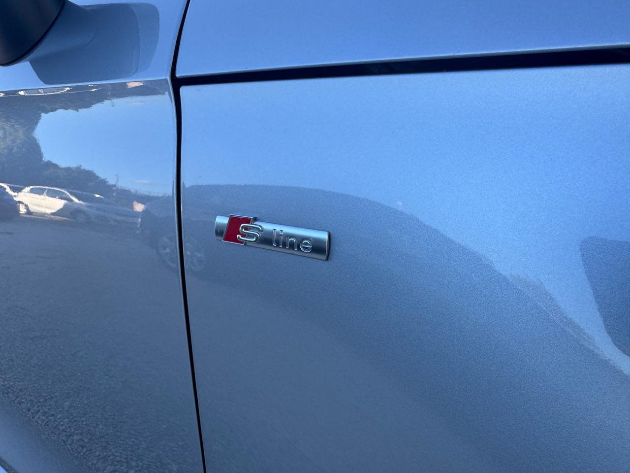 Audi A1 Sportback 1.4 TDI 90Cv S-Line Exterior