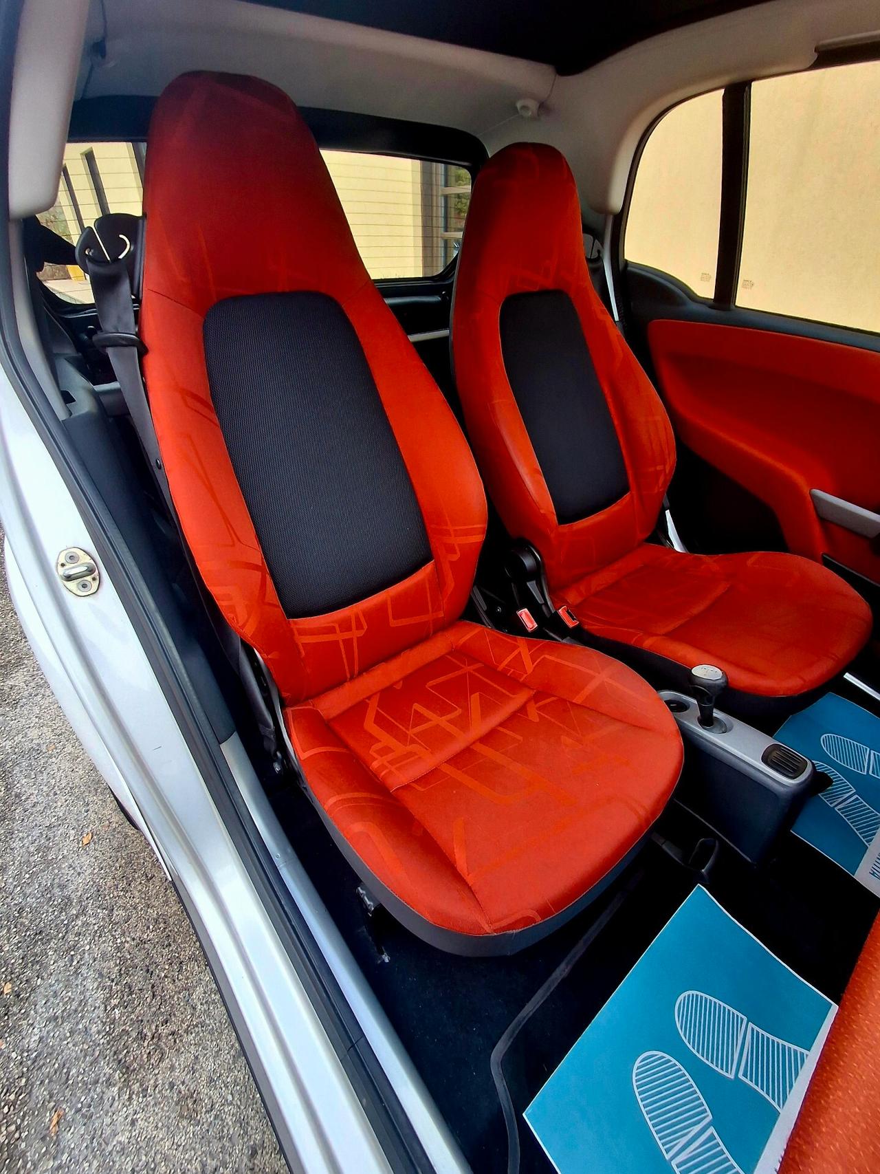 Smart ForTwo 1000 52 kW coupé pure