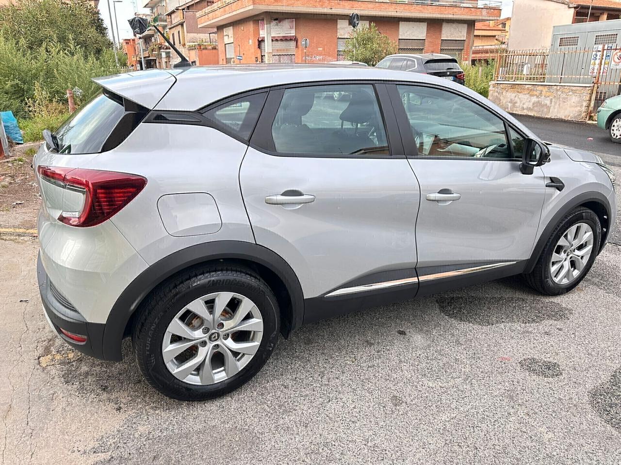 Renault Captur TCe 12V 100 CV GPL Zen