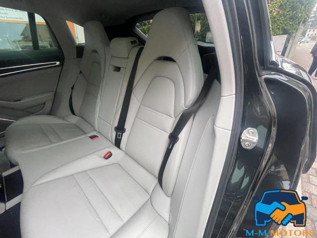 PORSCHE Panamera 2.9 4 Platinum Edition