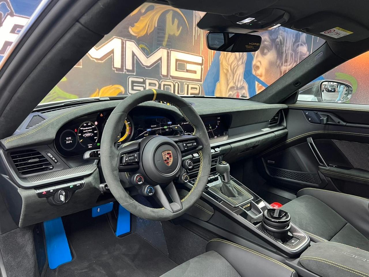 Porsche 911 992 Coupe 4.0 GT3 RS WEISSACH PACK (911)