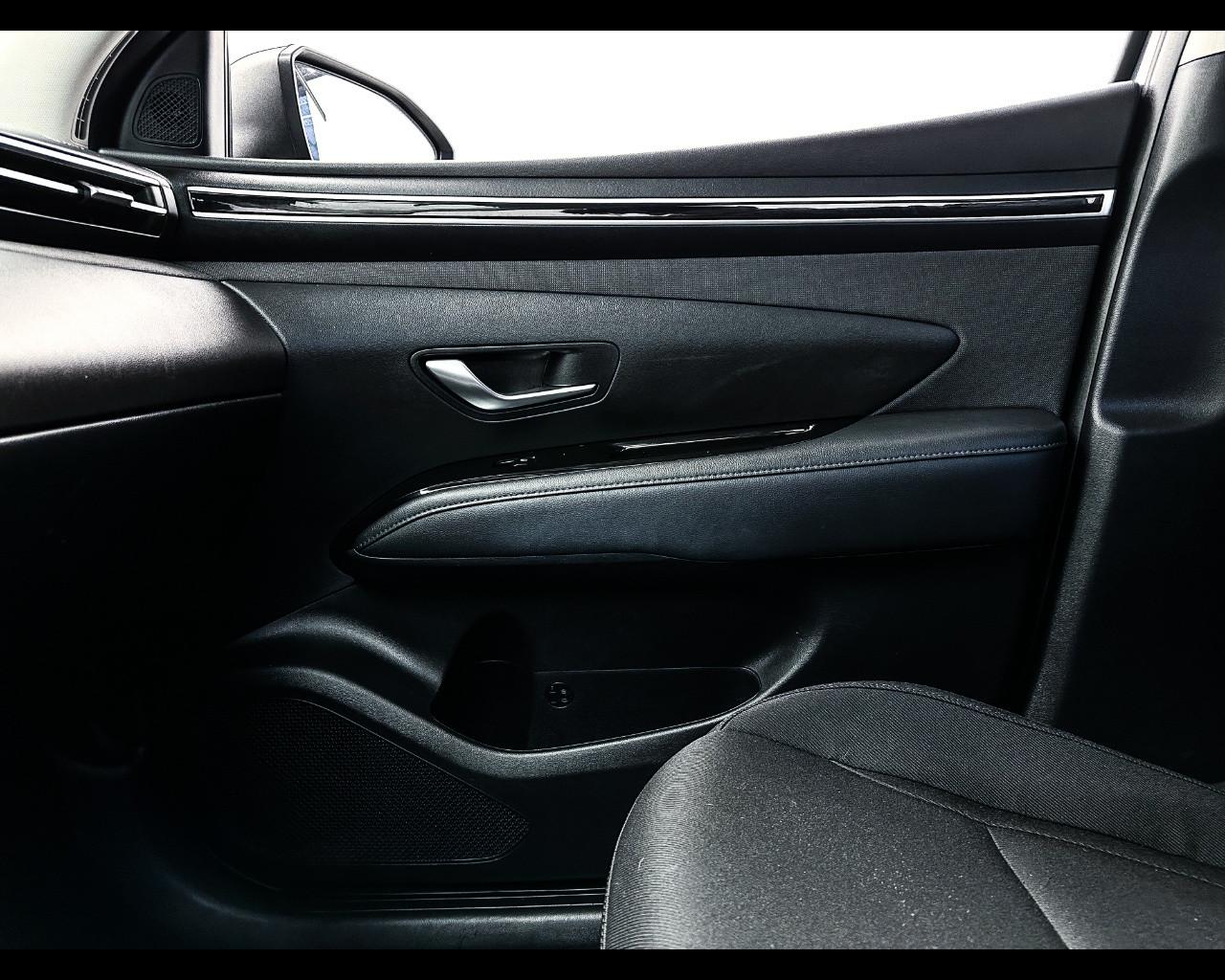 HYUNDAI Tucson 3ª serie - Tucson 1.6 HEV aut. XTech