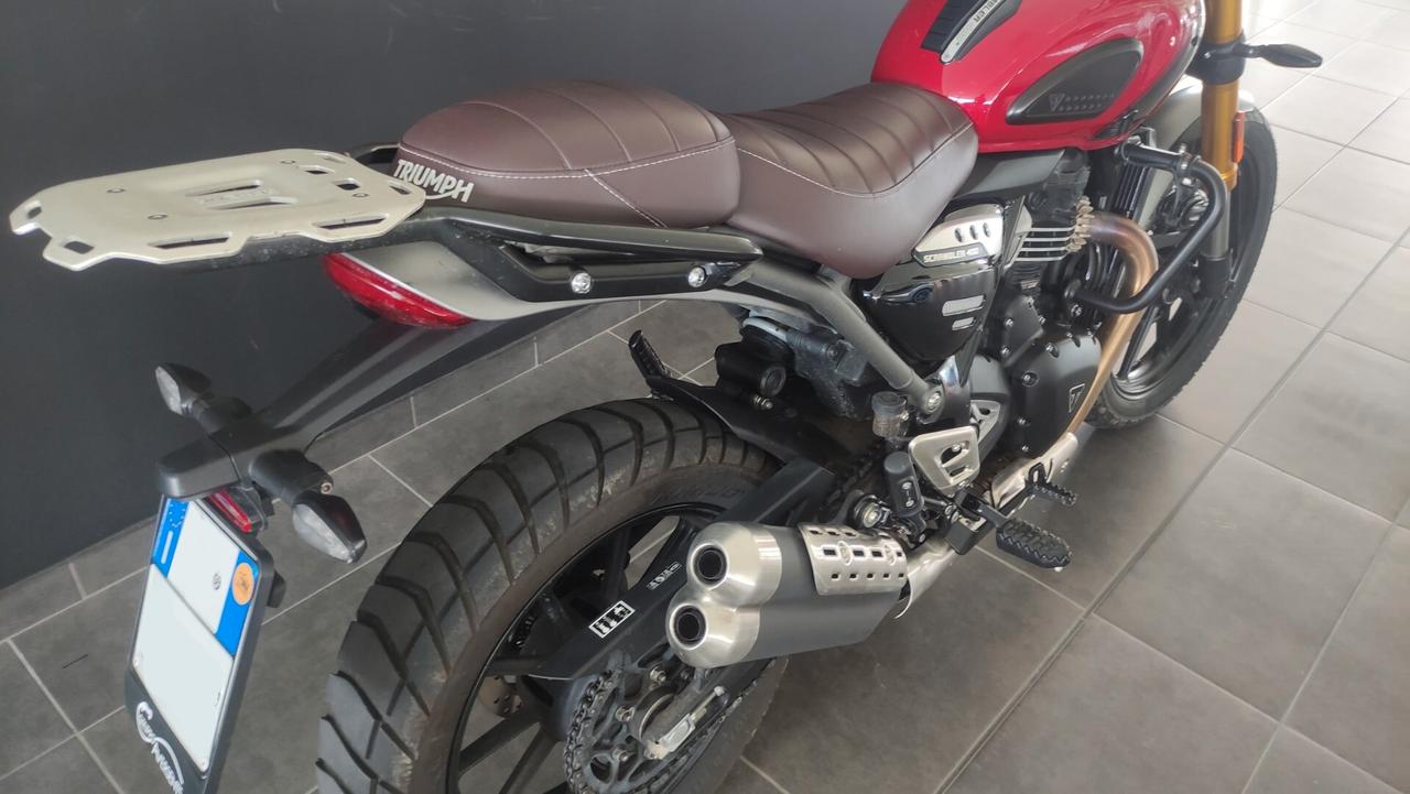 Triumph Scrambler 400 X ACCESSORIATA