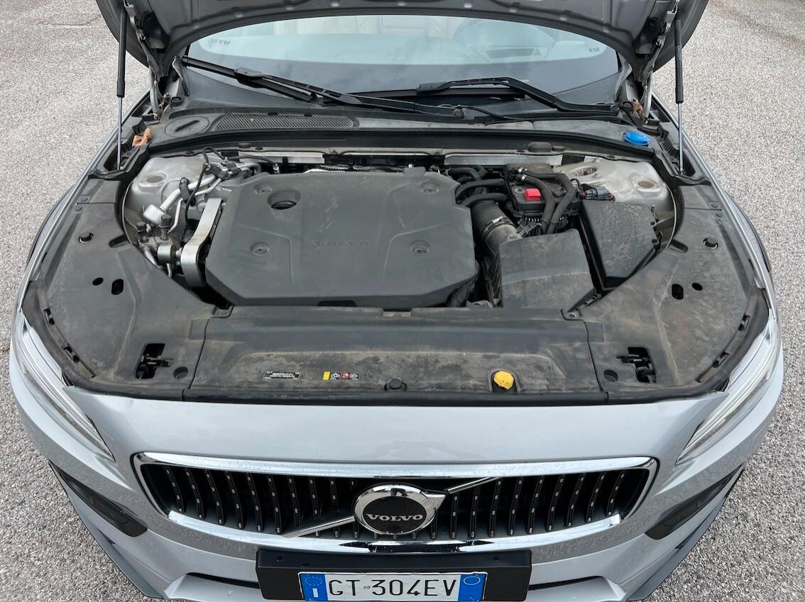 Volvo V90 Cross Country 2.0 b4 Business Pro awd TETTO IVA ESPOSTA 12/2022