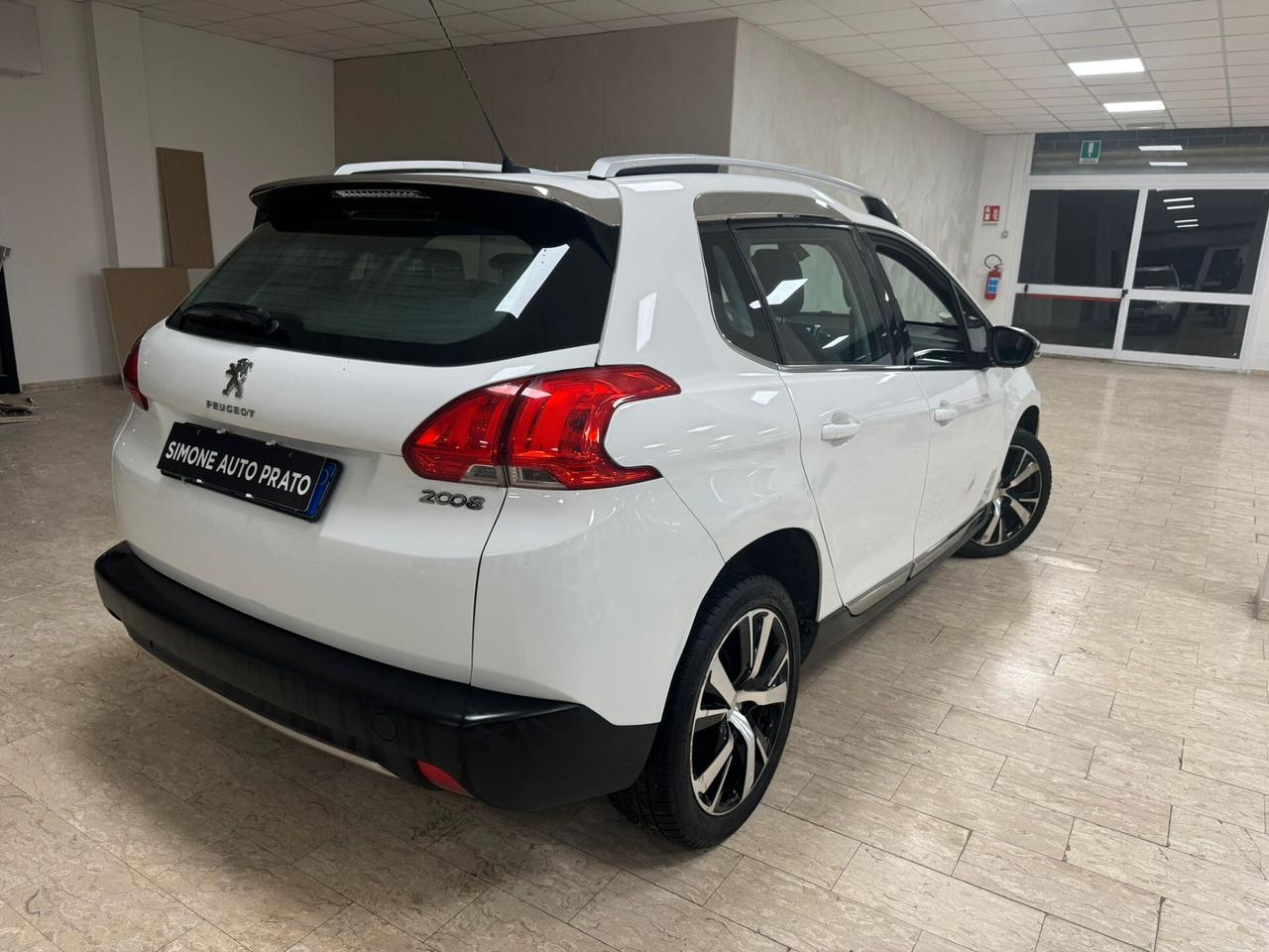 Peugeot 2008 1.6 e-HDi 115 CV Stop&Start Allure