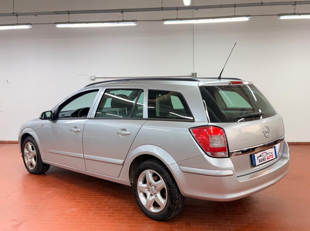 Opel Astra 1.7 CDTI Cosmo Ok neopatentati