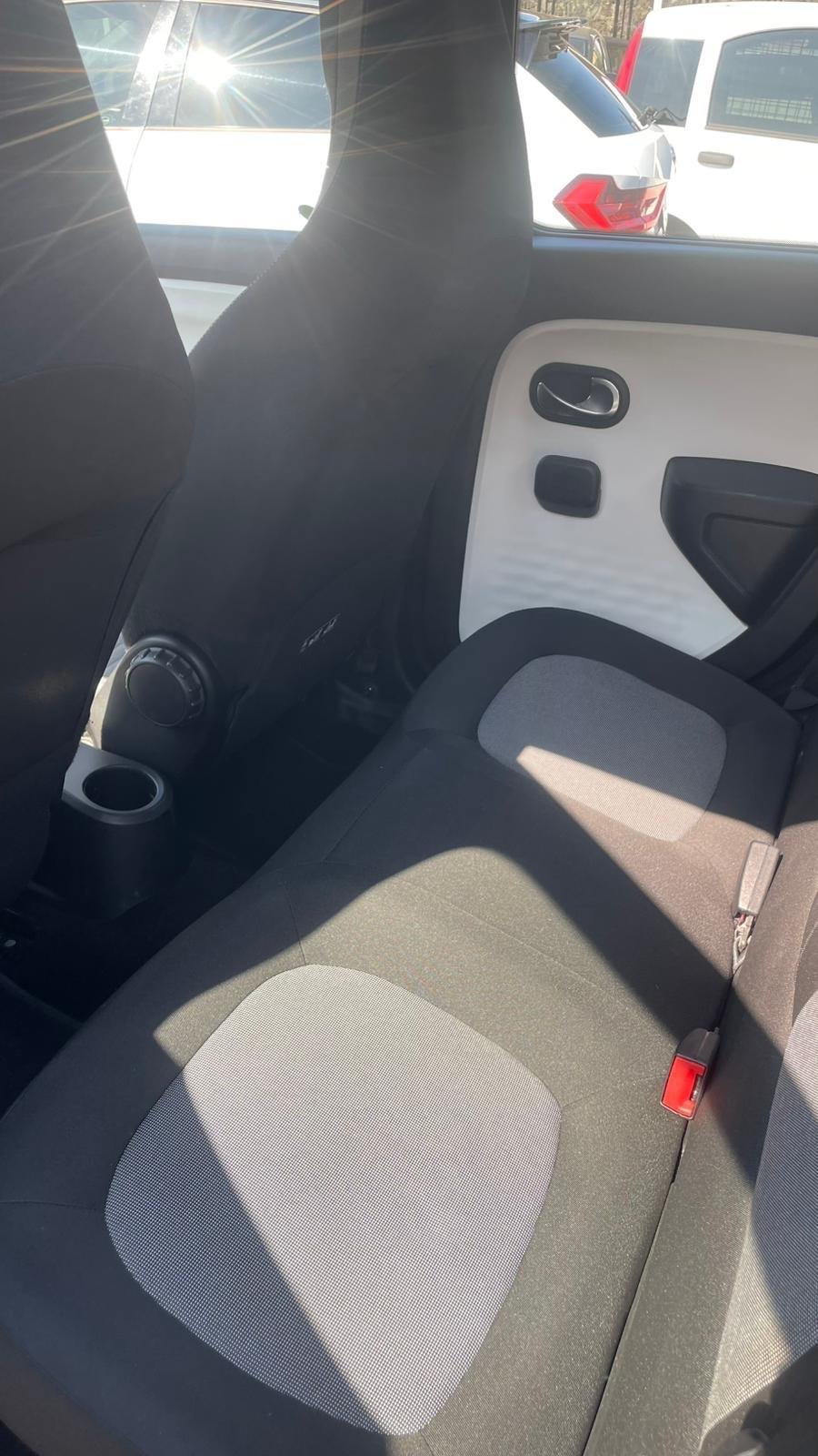 Renault Twingo SCe Stop&Start La Parisienne