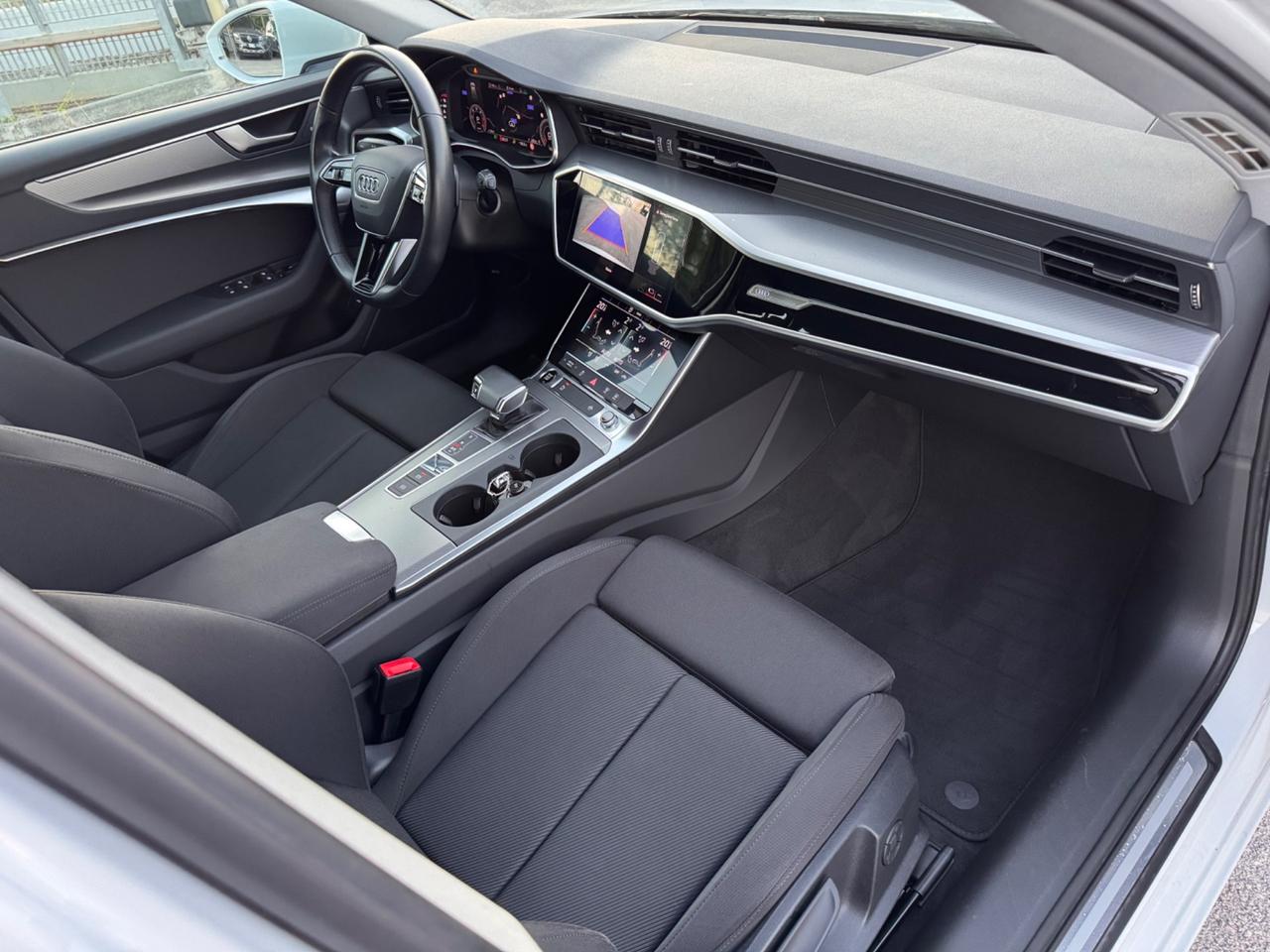 Audi A6 Avant 40 2.0 TDI S tronic Sport Matrix