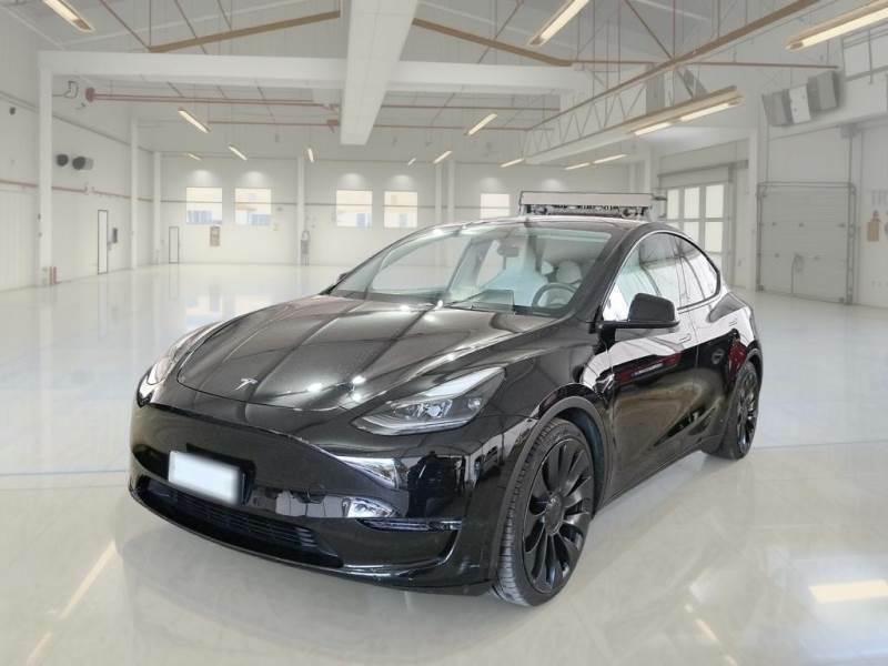TESLA MODEL Y 75 KWH PERFORMANCE DUAL MOTOR 4WD AUT SUV