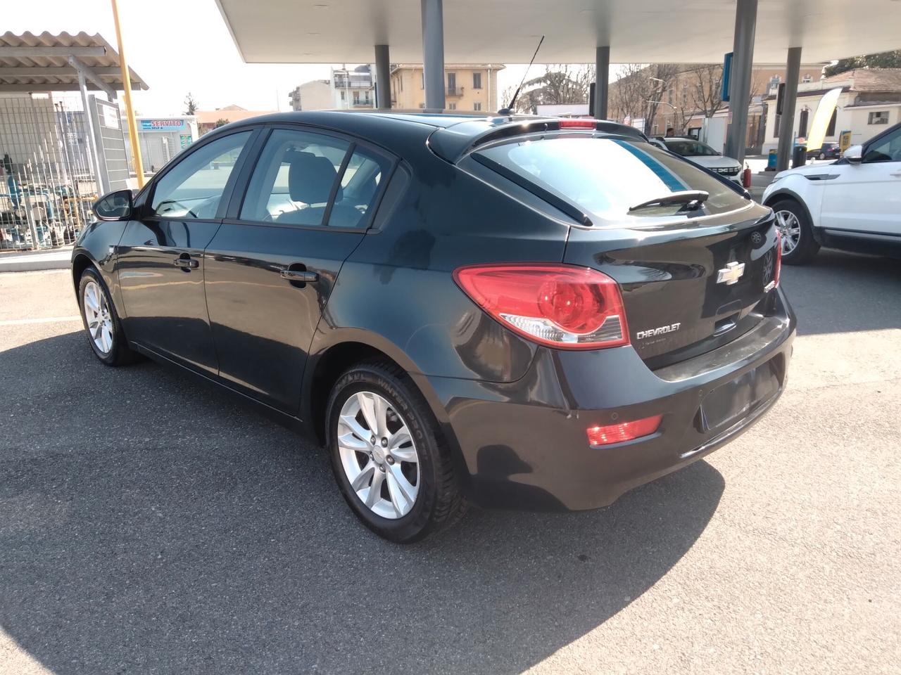 Chevrolet Cruze 1.8 141cv 5 porte LT GPL xneopatentati