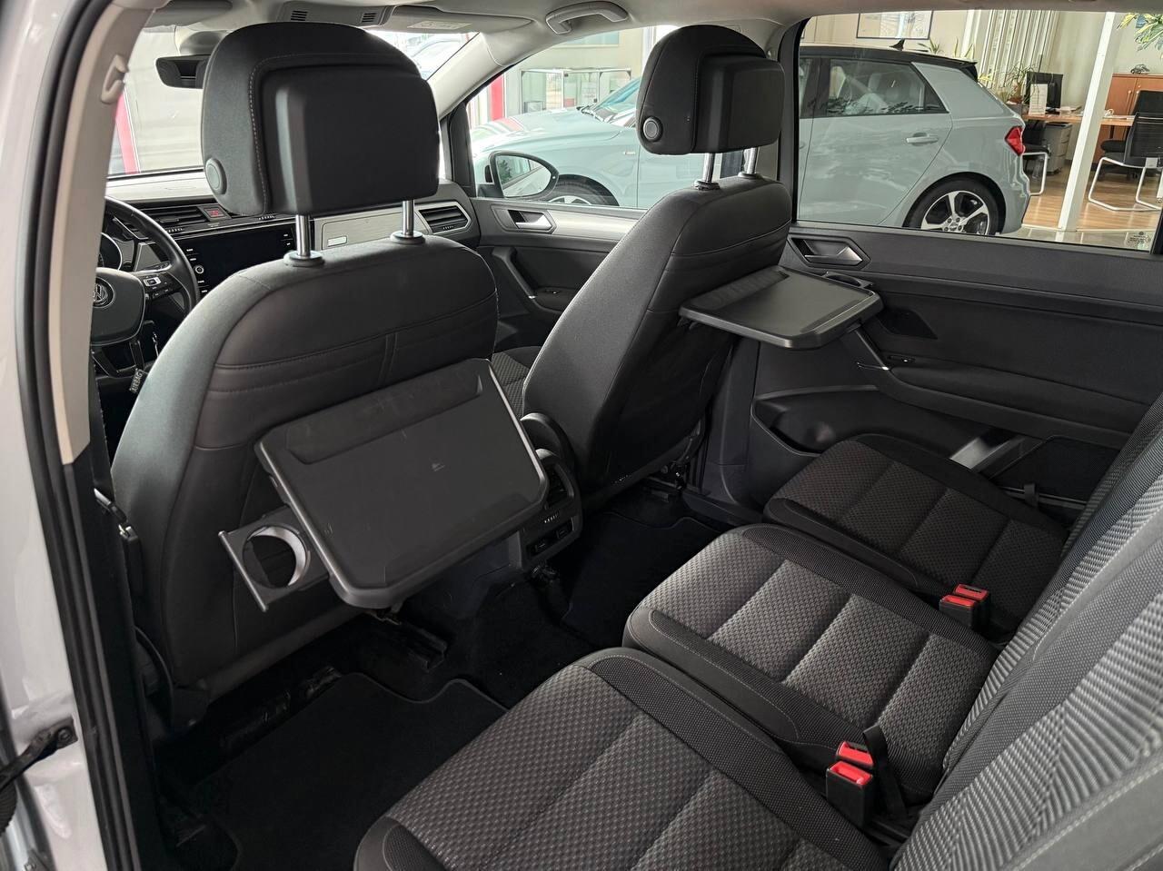 Volkswagen Touran 1.6 TDI 115 CV SCR DSG Business 7 POSTI